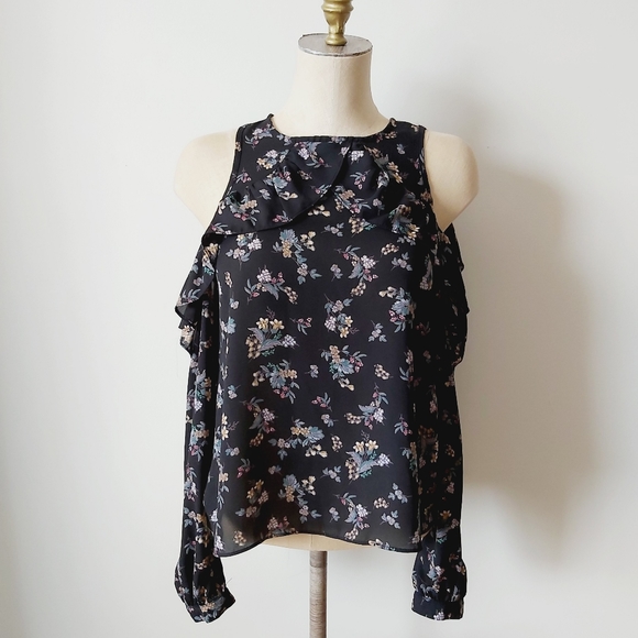 Nordstrom Tops - ✨Floral Nordstrom Cold Shoulder Top
